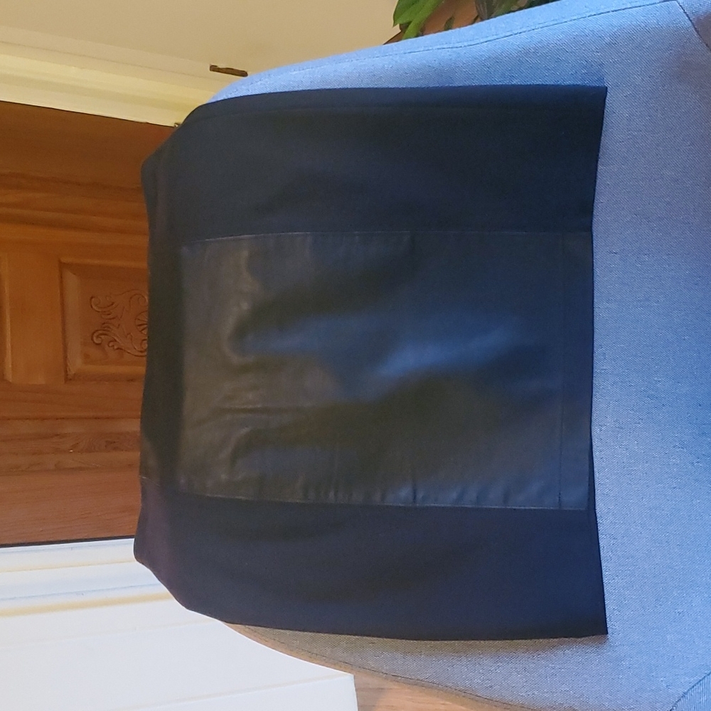 Banana Republic skirt with leather panel
